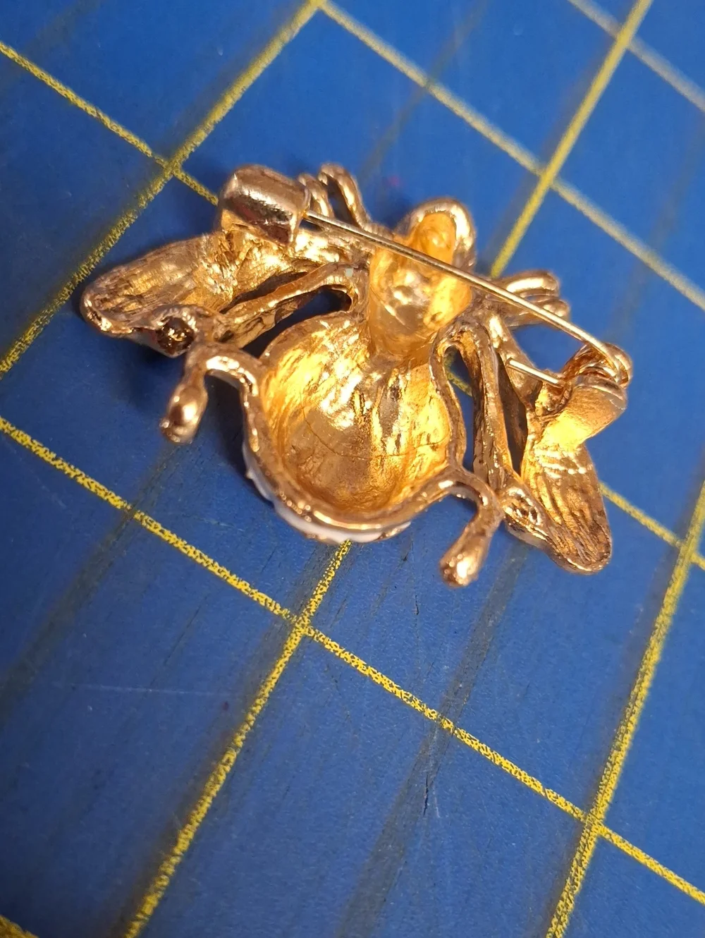 Gold-Tone Multicolor Enamel Bee Brooch Crystal Accents 1.5